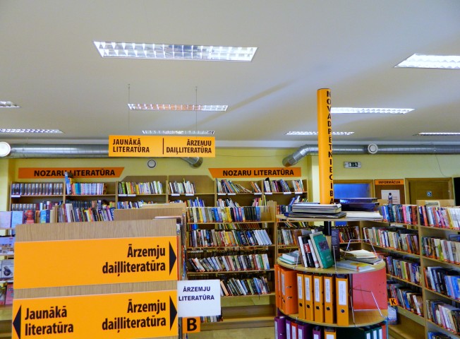 Kursīšu bibliotēka